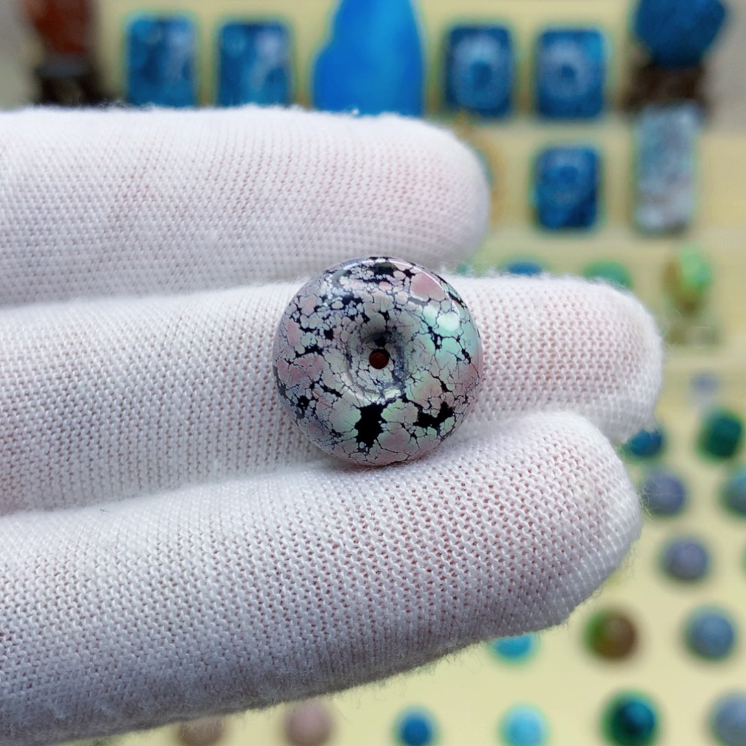 绿松石绿松石未镶嵌