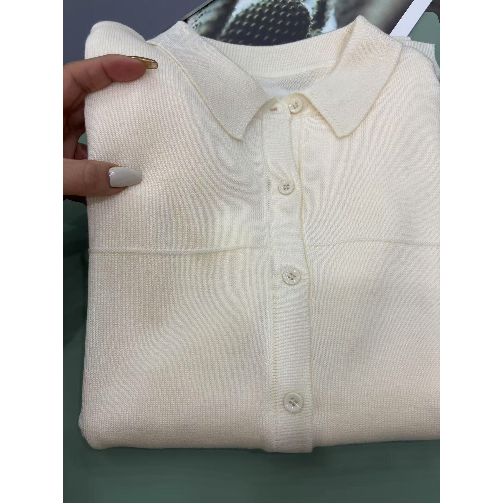 （白月光）玉姐家polo领高级感羊毛开衫 新选f969 J022622