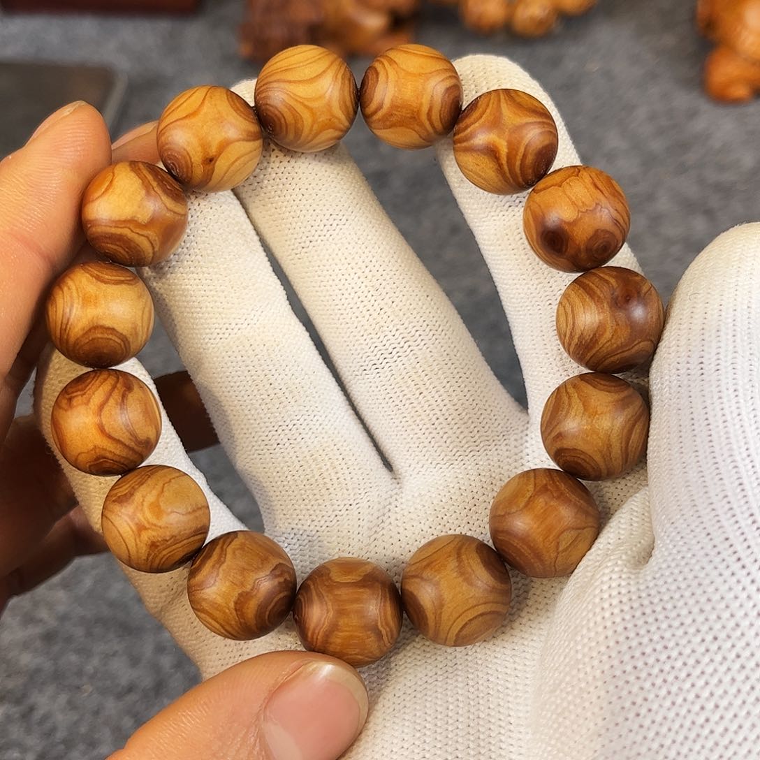 柏木（崖柏）陈化崖柏1.5对眼