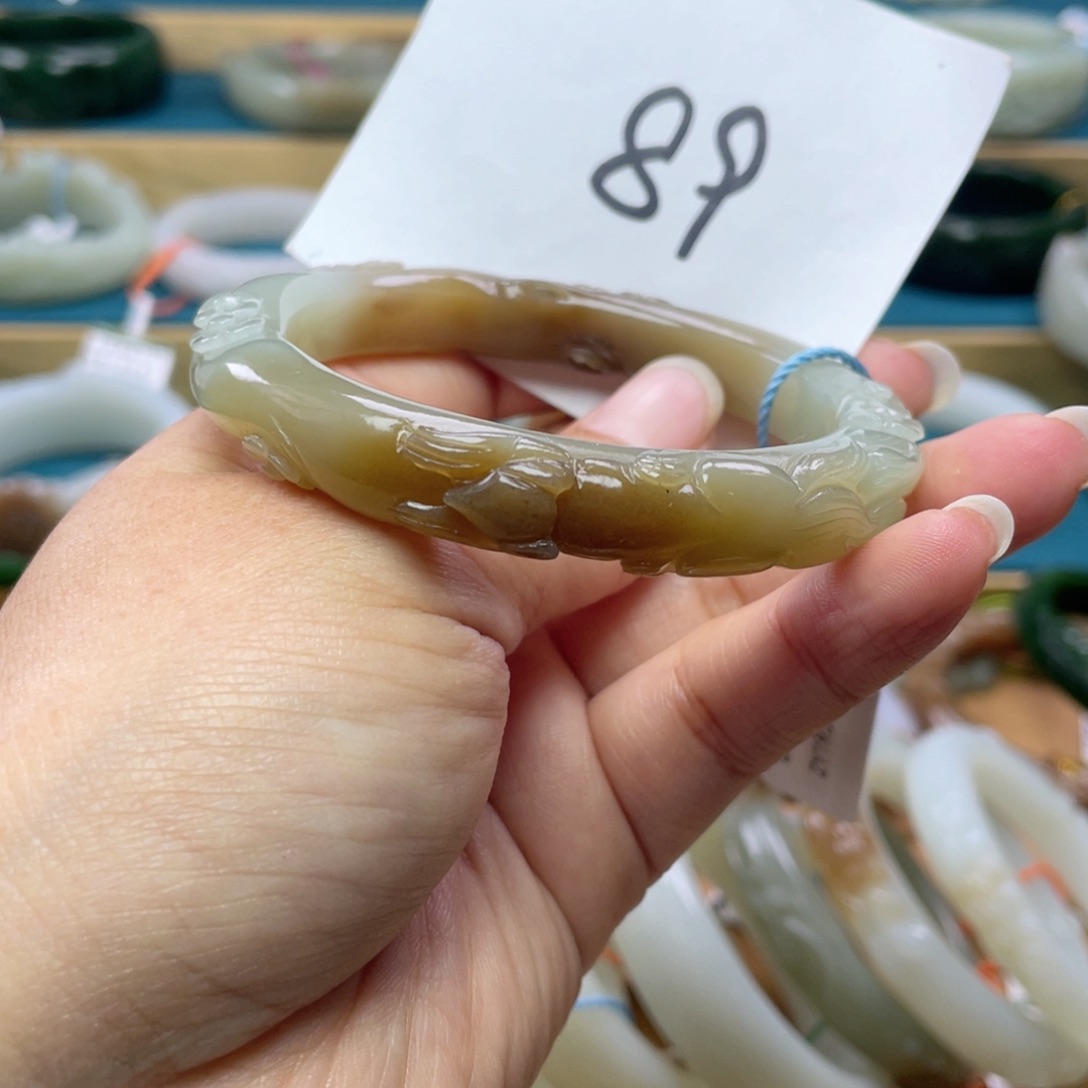 未镶嵌手镯和田玉圈口58