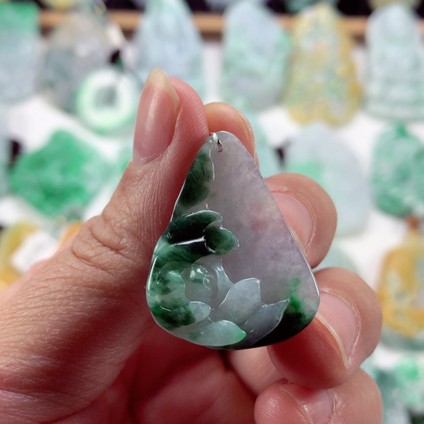 【闪购商品】翡翠吊坠(不含链)未镶嵌