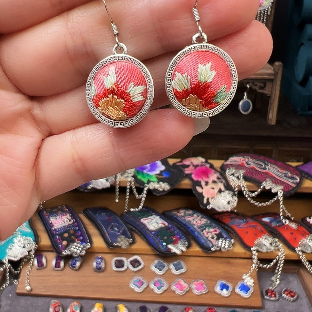 织绣手工刺绣工艺品