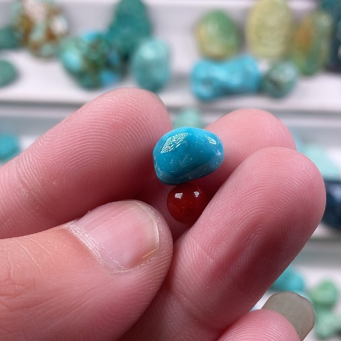 南红玛瑙未镶嵌颈饰