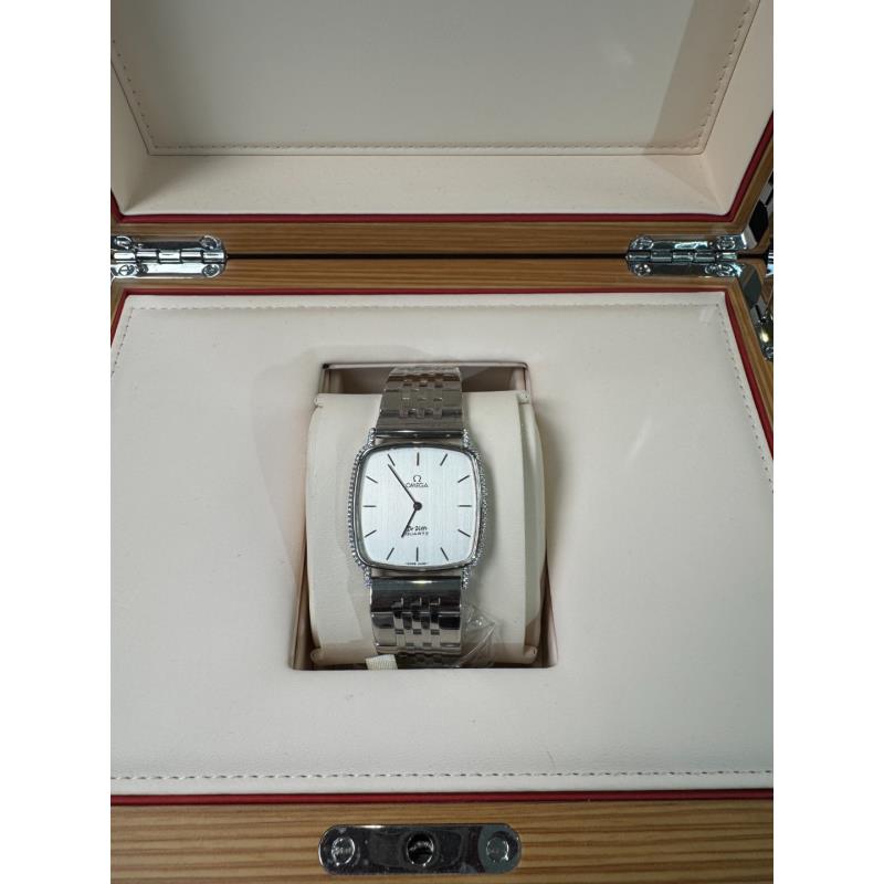 95新 Omega/欧米茄 30*31mm石英WTX3364蝶飞系列名表