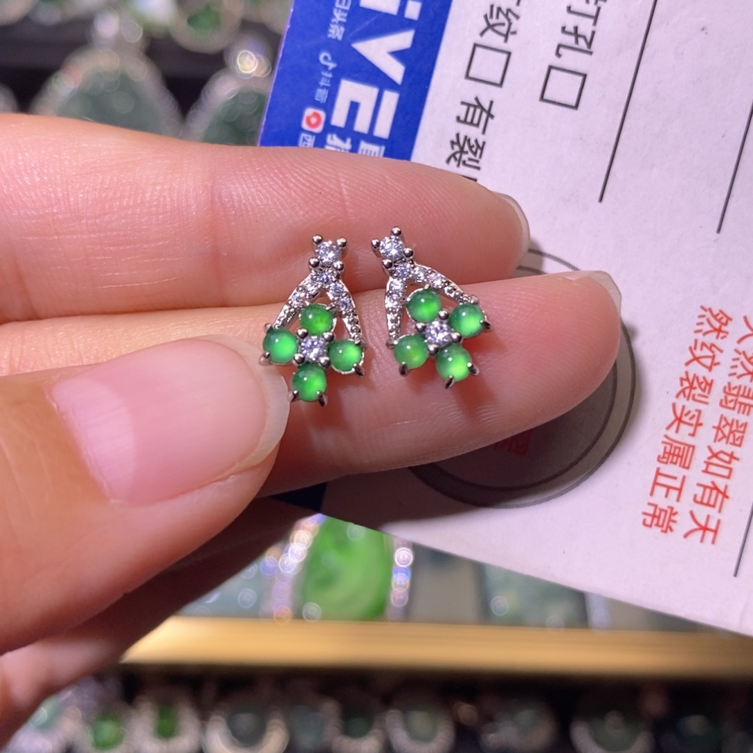 翡翠未镶嵌颈饰天然