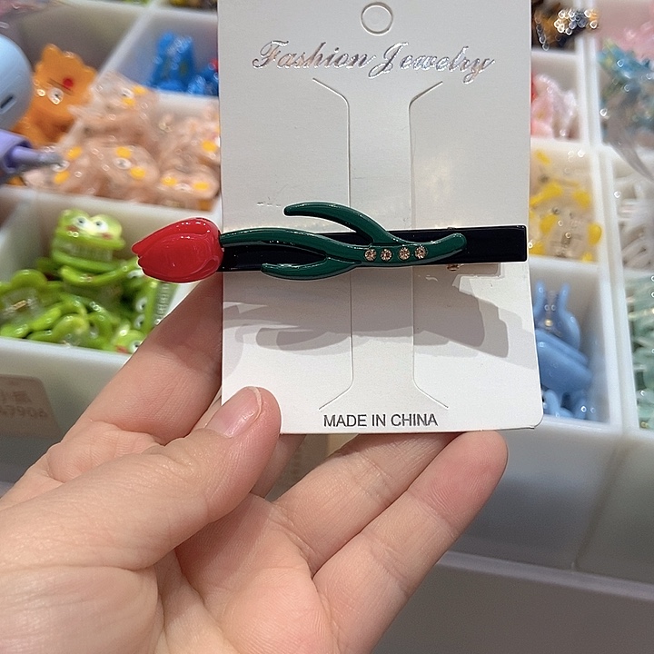 布艺铁合金红花鸭夹