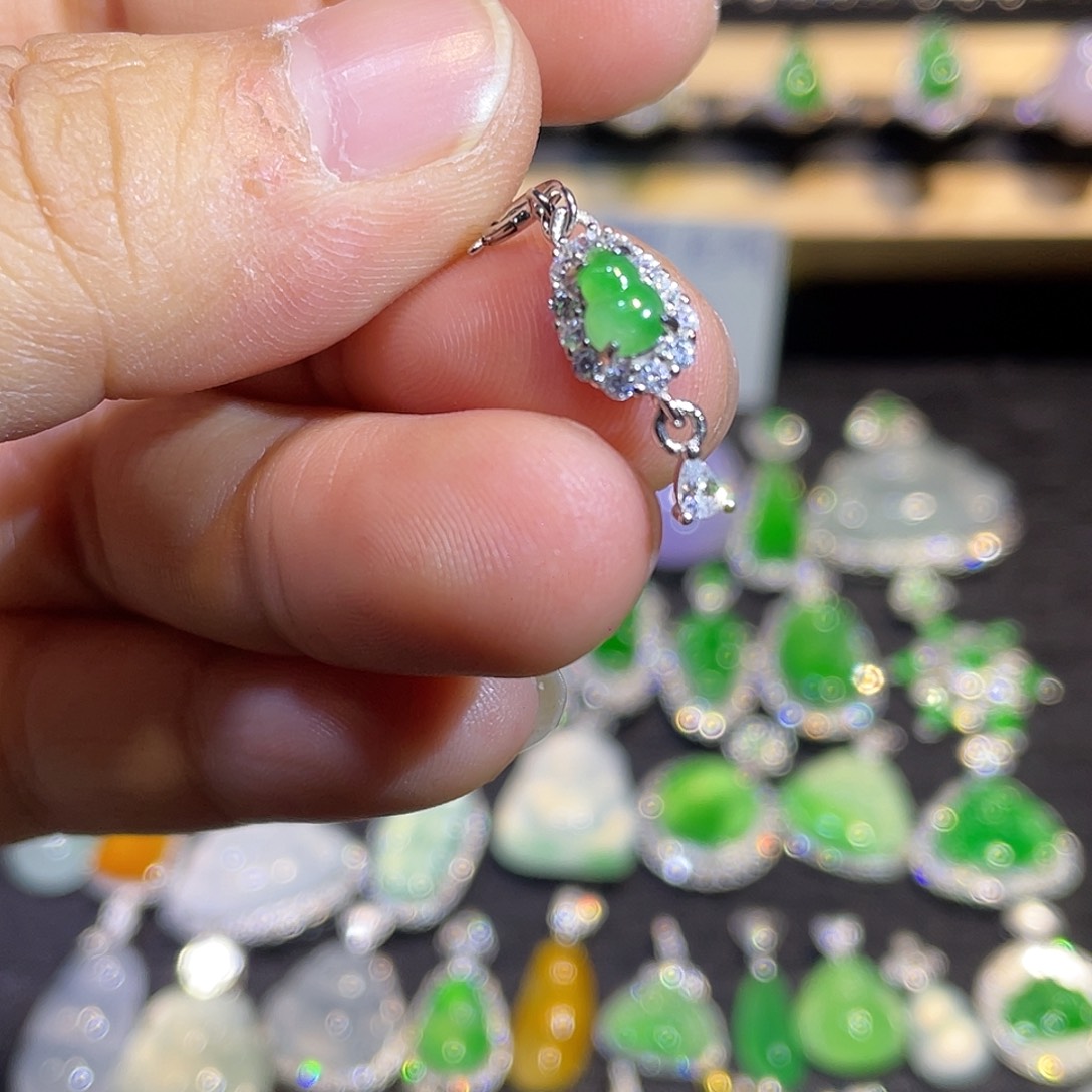 翡翠银S925镶嵌吊坠(不含链)