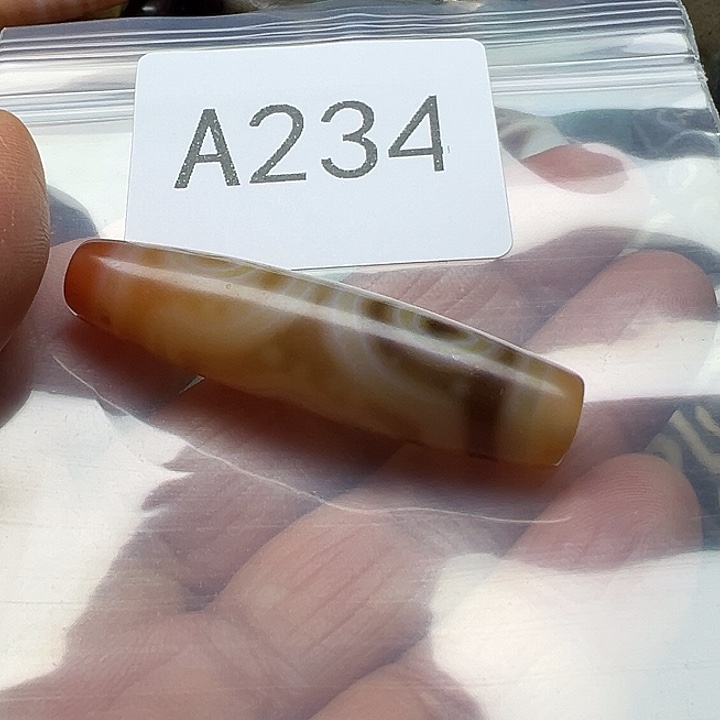 李***峰玛瑙/玉髓未镶嵌手链