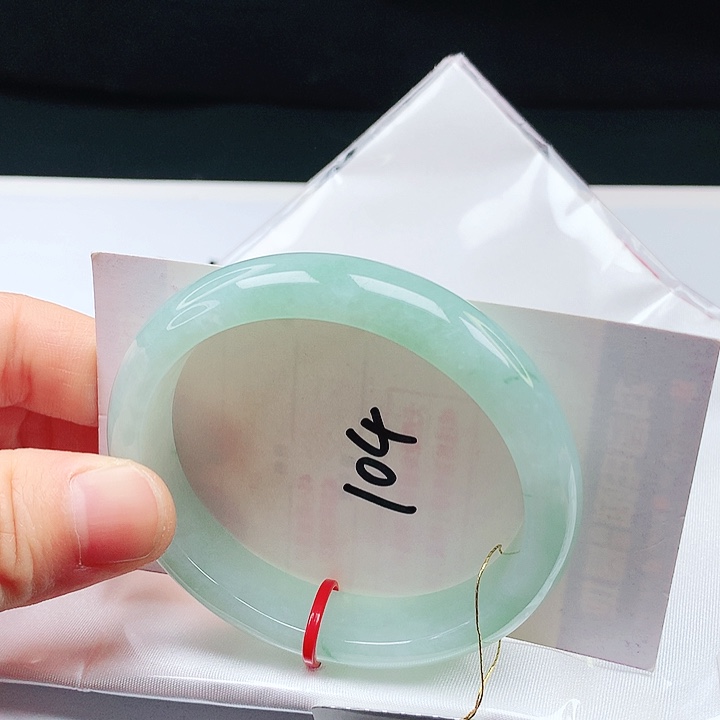 翡翠手镯未镶嵌55➕圈口贵妃