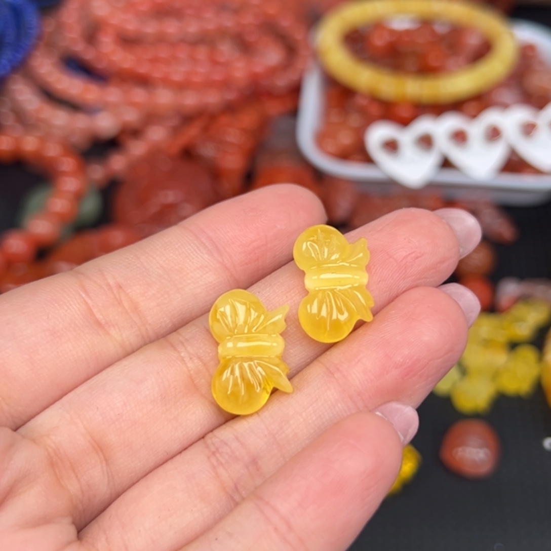 *****琥珀未镶嵌吊坠(不含链)多样性