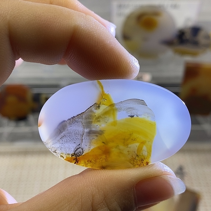 未镶嵌颈饰玛瑙/玉髓