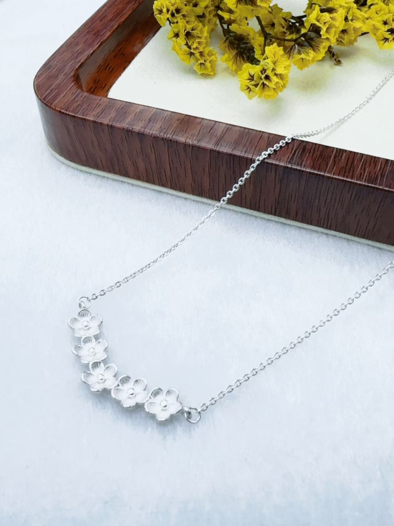 吊坠足银 （小花序）足银999设计感花朵项链小众百搭高级ins风