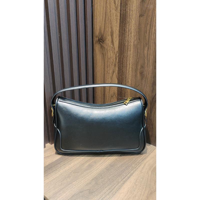 时尚时尚大号单肩潮流打真皮女士包斜跨中号饭盒包 0360 黑色