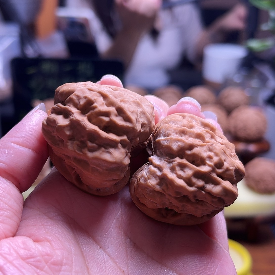 懒***洋把件文玩核桃37尺白茬蛤蟆30