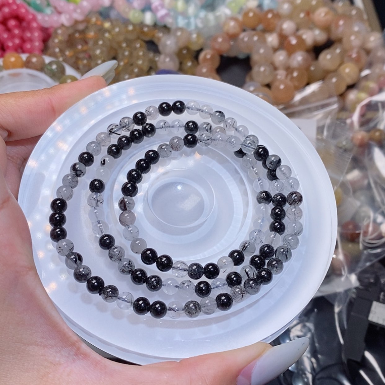 【闪购商品】水晶手链银S925镶嵌黑发三圈121
