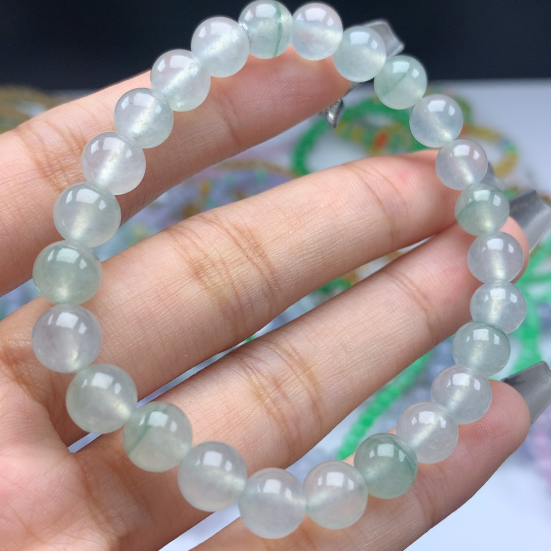 翡翠手链未镶嵌卡