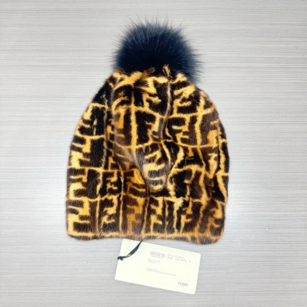未使用 FENDI/芬迪 CZF2408/满印帽子/尺码S