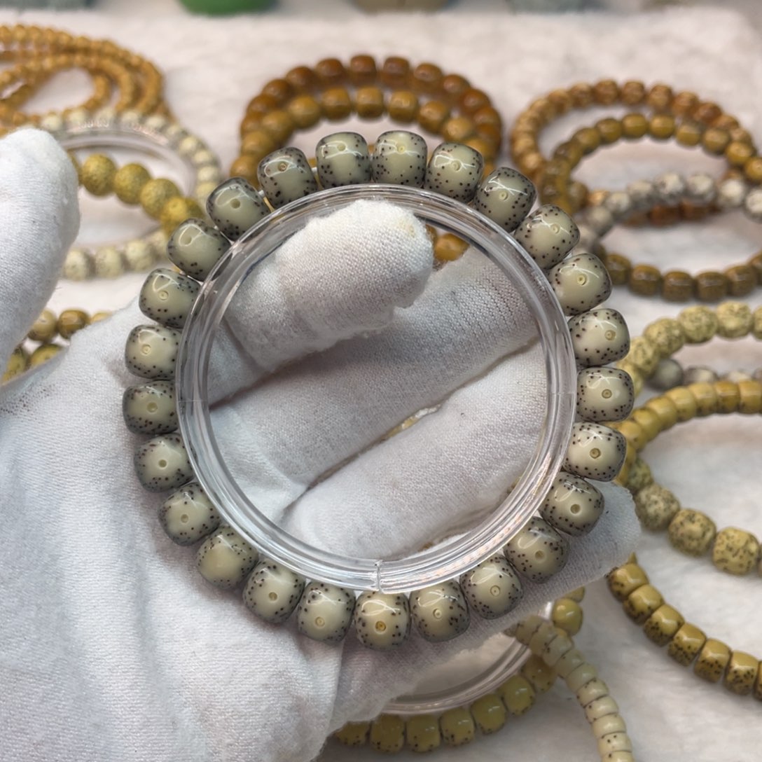 星月菩提吊坠石玉大眼睛9.5/8.5