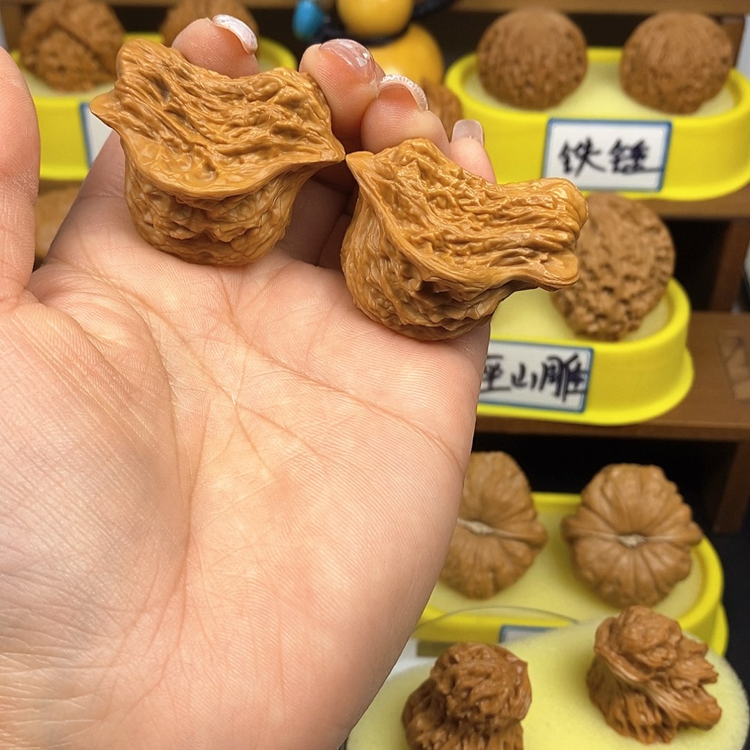 核桃小鸟 文玩/木作/... 文玩把件