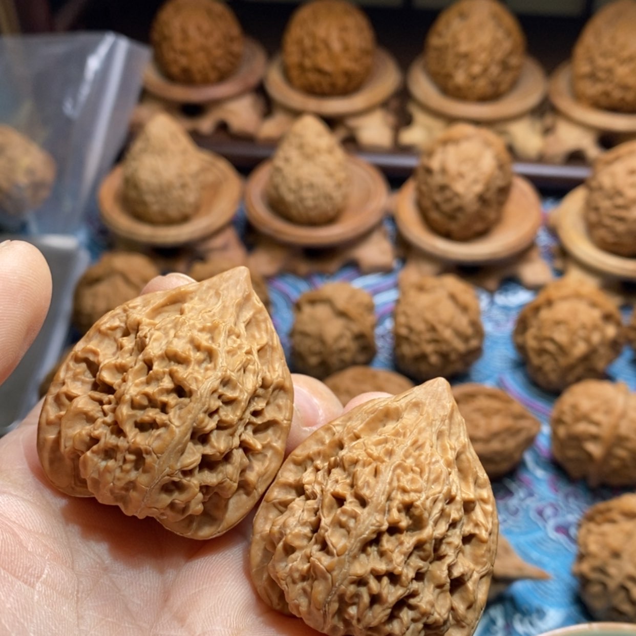 【闪购商品】文玩核桃吊坠石姬