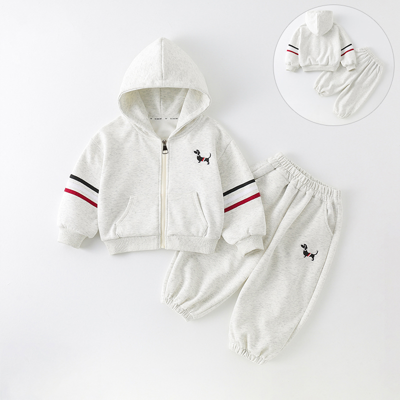 【三叁】儿童套装2025春季新款男童休闲刺绣小狗拼条两件套AT863