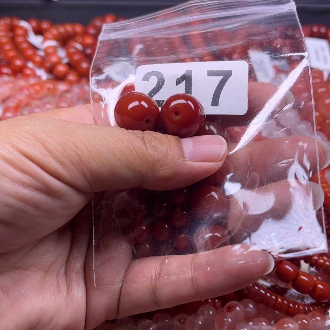 涛***涛南红玛瑙未镶嵌手链