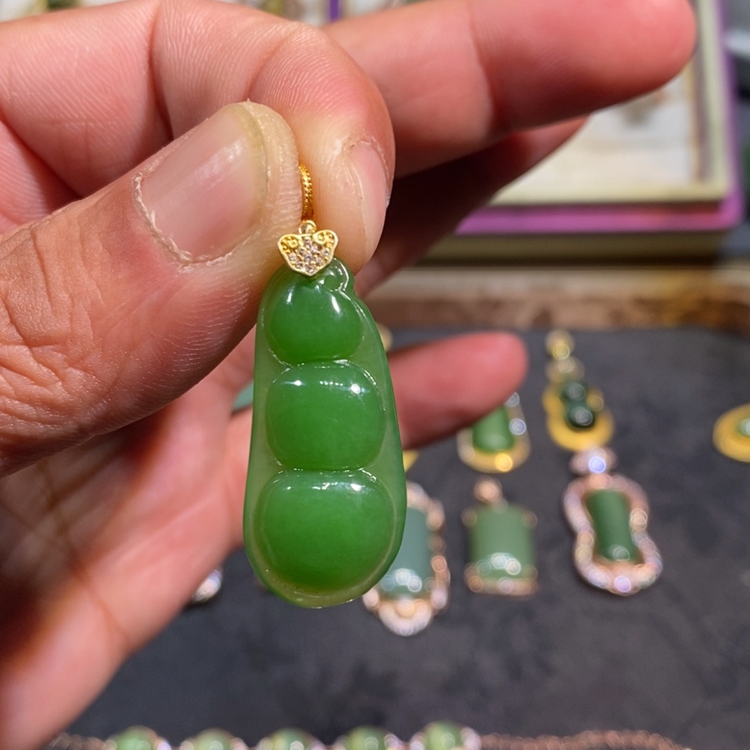 和田玉（碧玉）吊坠(不含链)银S925镶嵌
