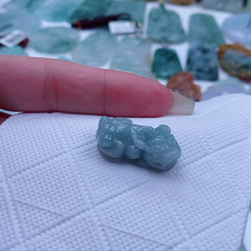 【闪购商品】颈饰未镶嵌翡翠婲*