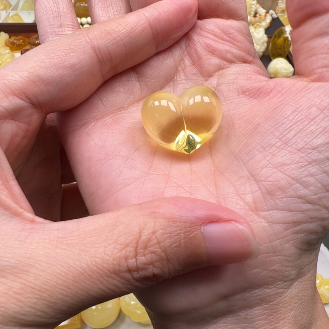 琥珀未镶嵌裸石蜜蜡