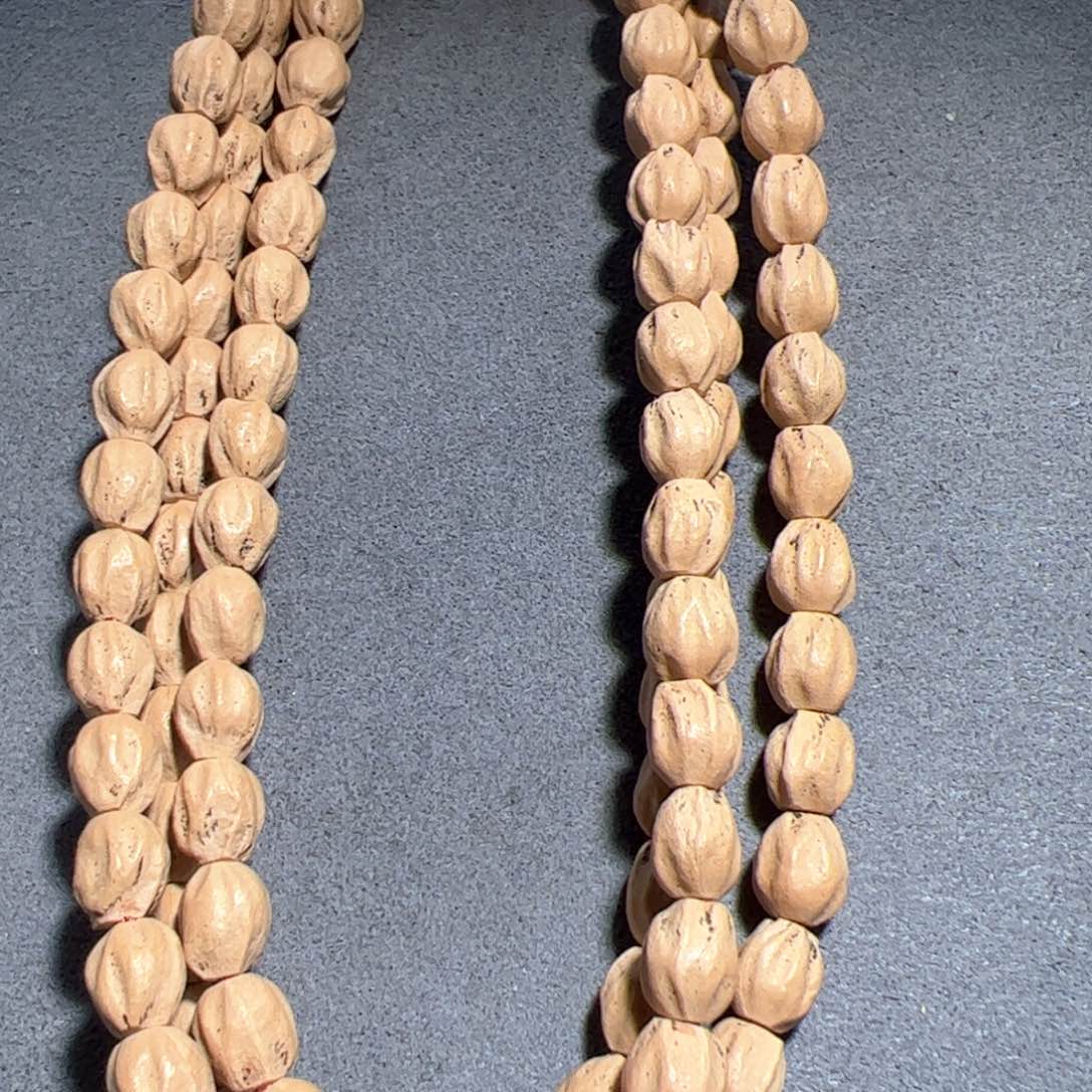 柏香籽/百香籽吊坠R*6顺鬼