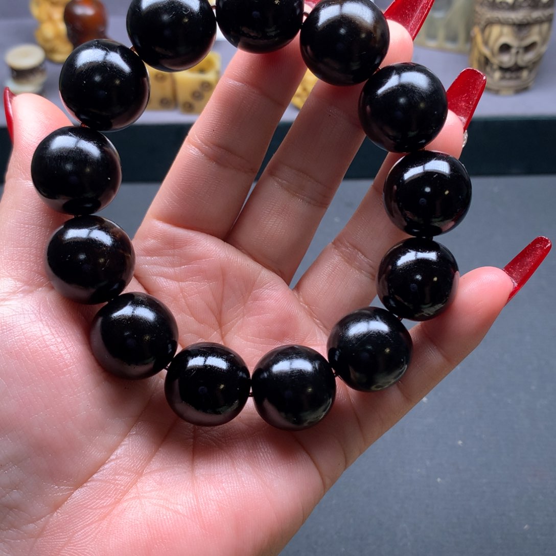 驼骨把件好看驴踢