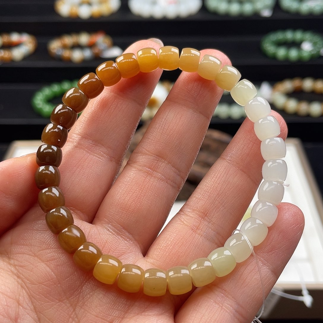 和田玉手串未镶嵌