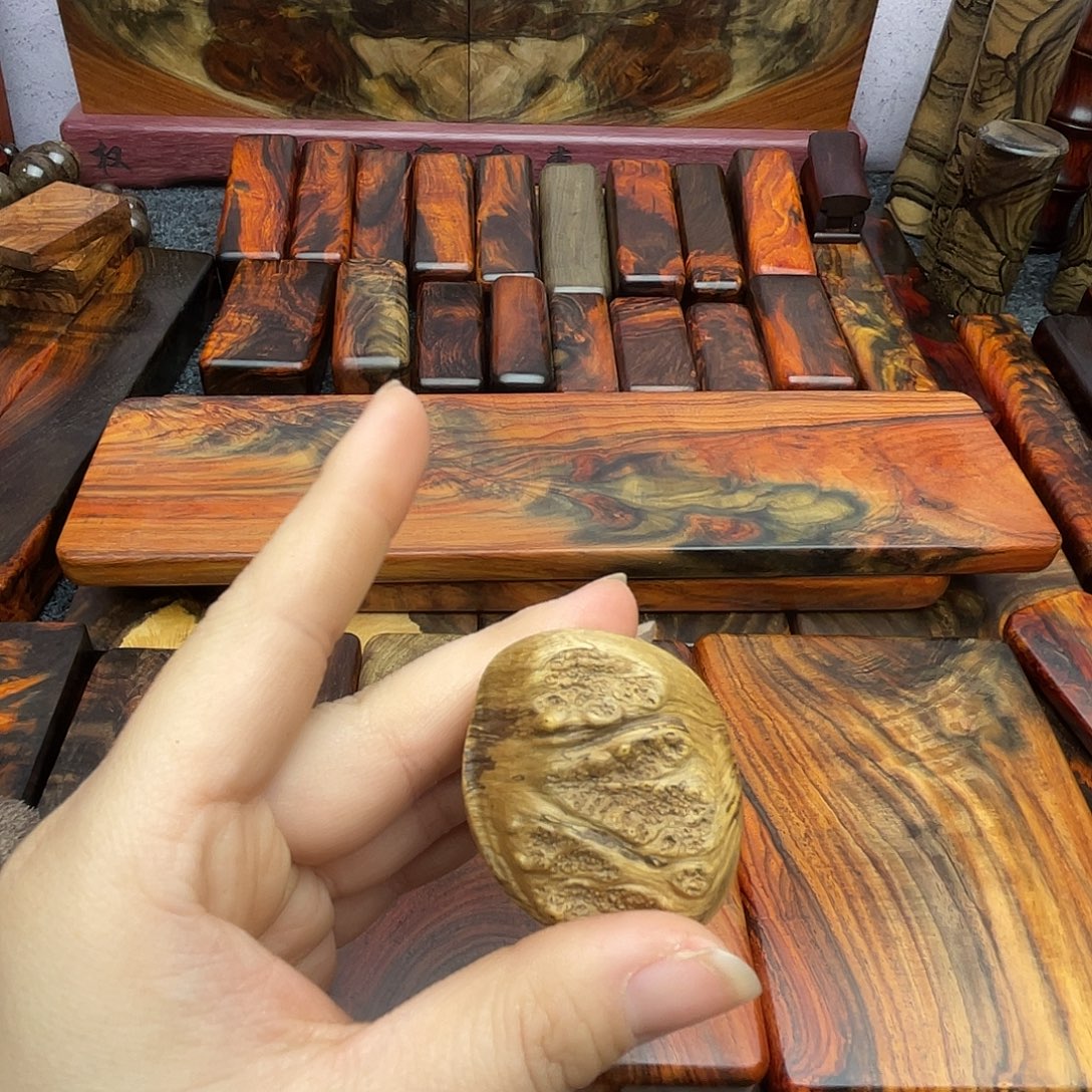 粼***盦东非黑黄檀（紫光檀）