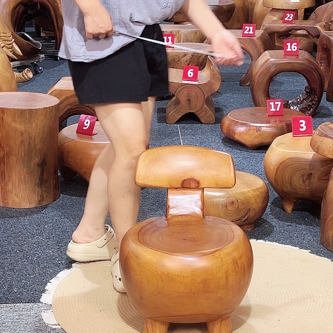 12 号香樟木尺寸：38-36-27-47cm