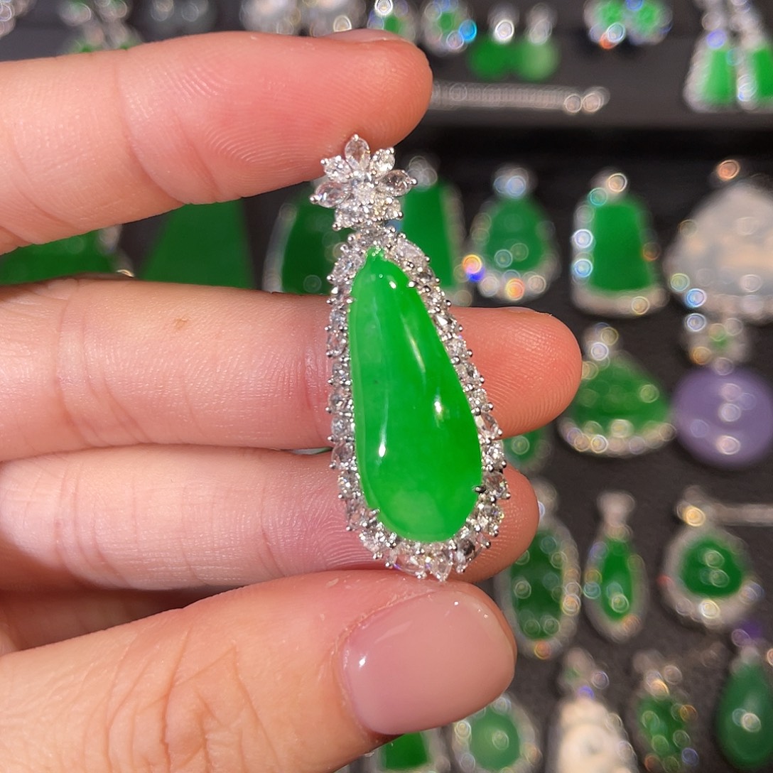 翡翠18K金镶嵌吊坠(不含链)福瓜吊坠