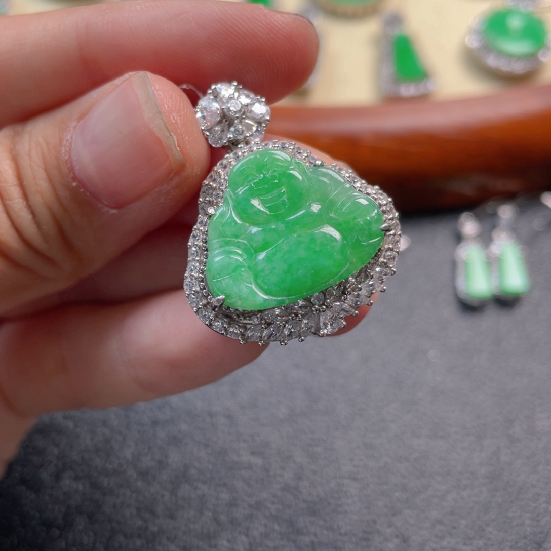 翡翠吊坠(不含链)银S925镶嵌