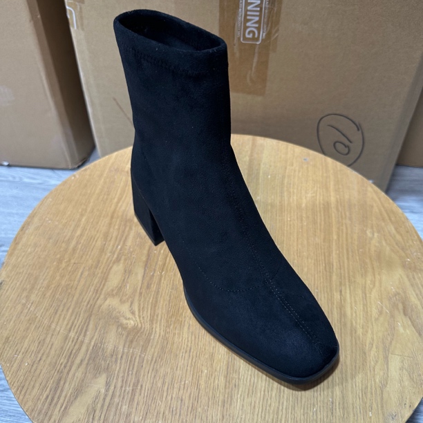 C-Z女士时尚休闲短靴82LD7096