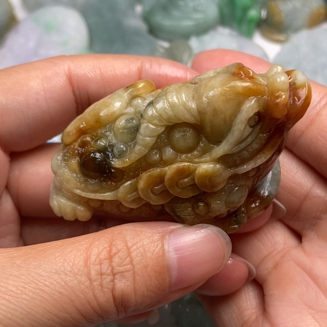 定制翡翠未镶嵌翡翠