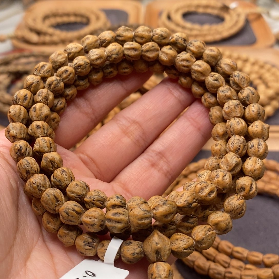 柏香籽/百香籽吊坠