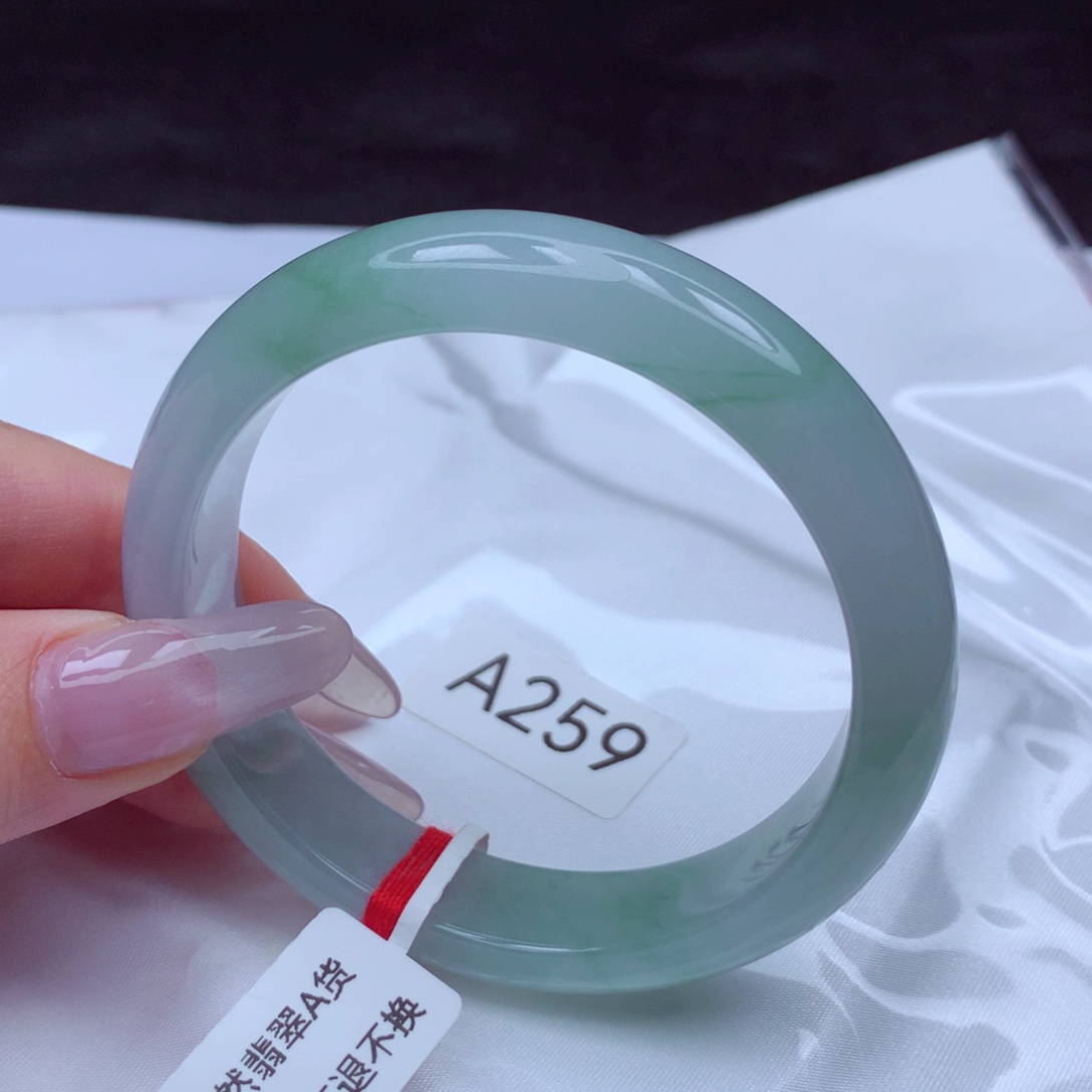 翡翠未镶嵌手镯手镯56