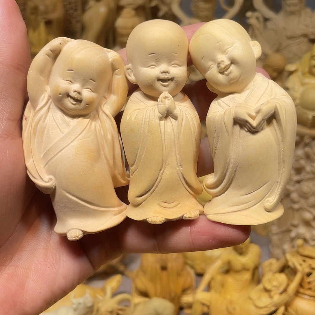 黄杨木小瑕疵三不和尚