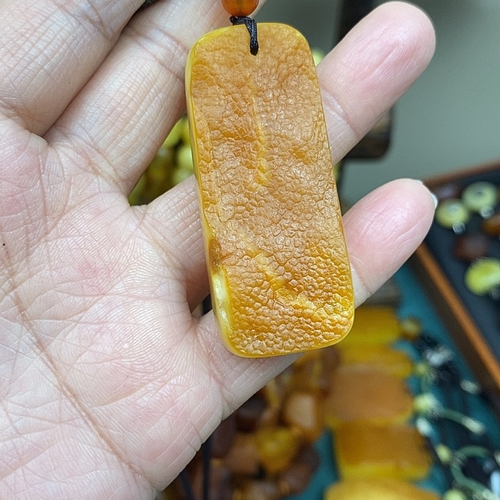 @***古蜜蜡未镶嵌裸石手把件