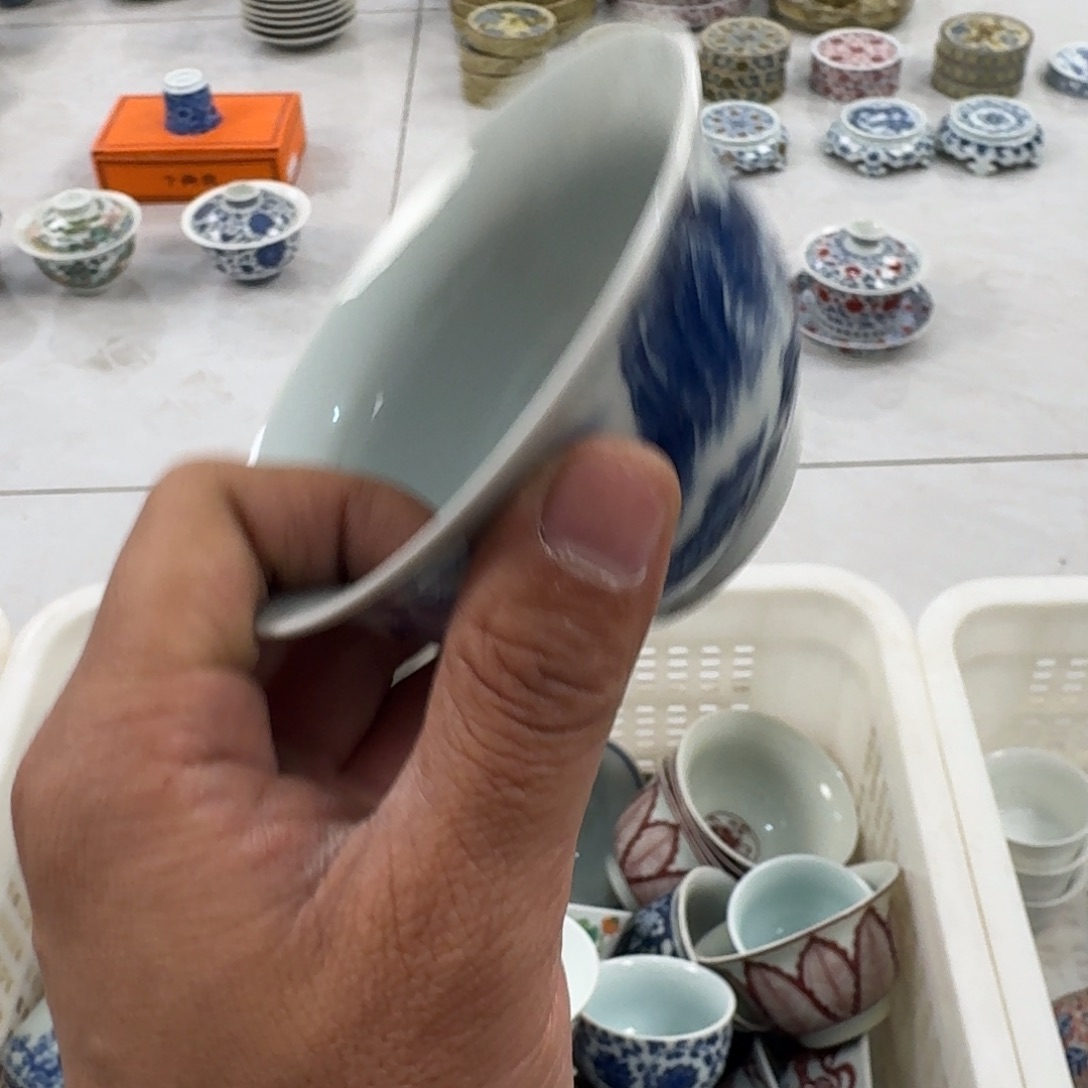 陶摆件万里江山主人压手杯