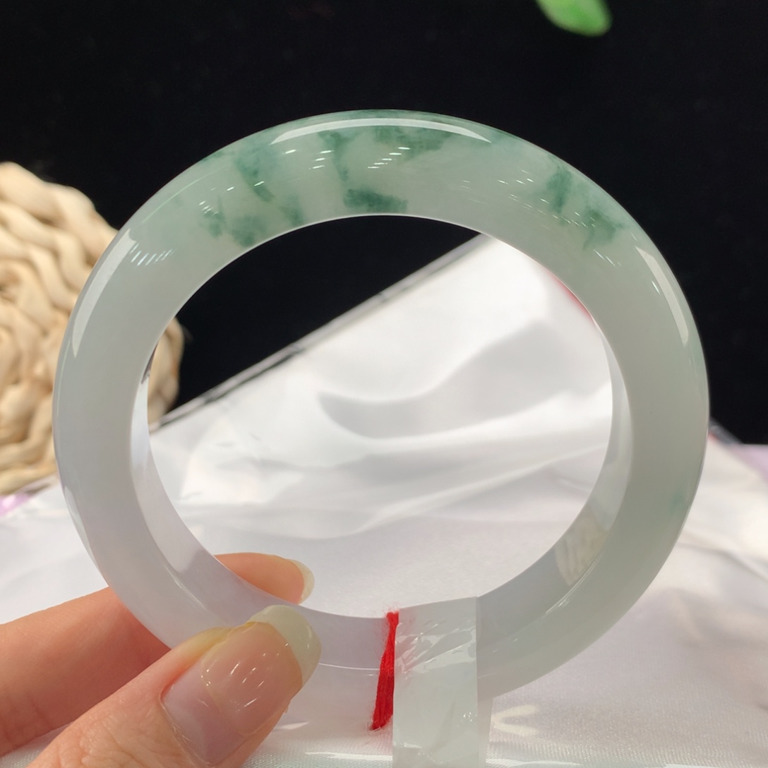 翡翠未镶嵌手镯111-0034