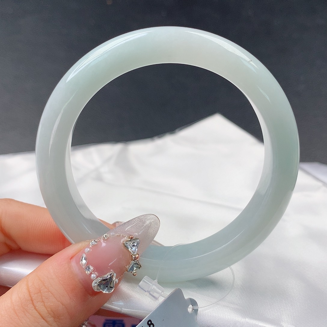 翡翠手镯未镶嵌0040正56