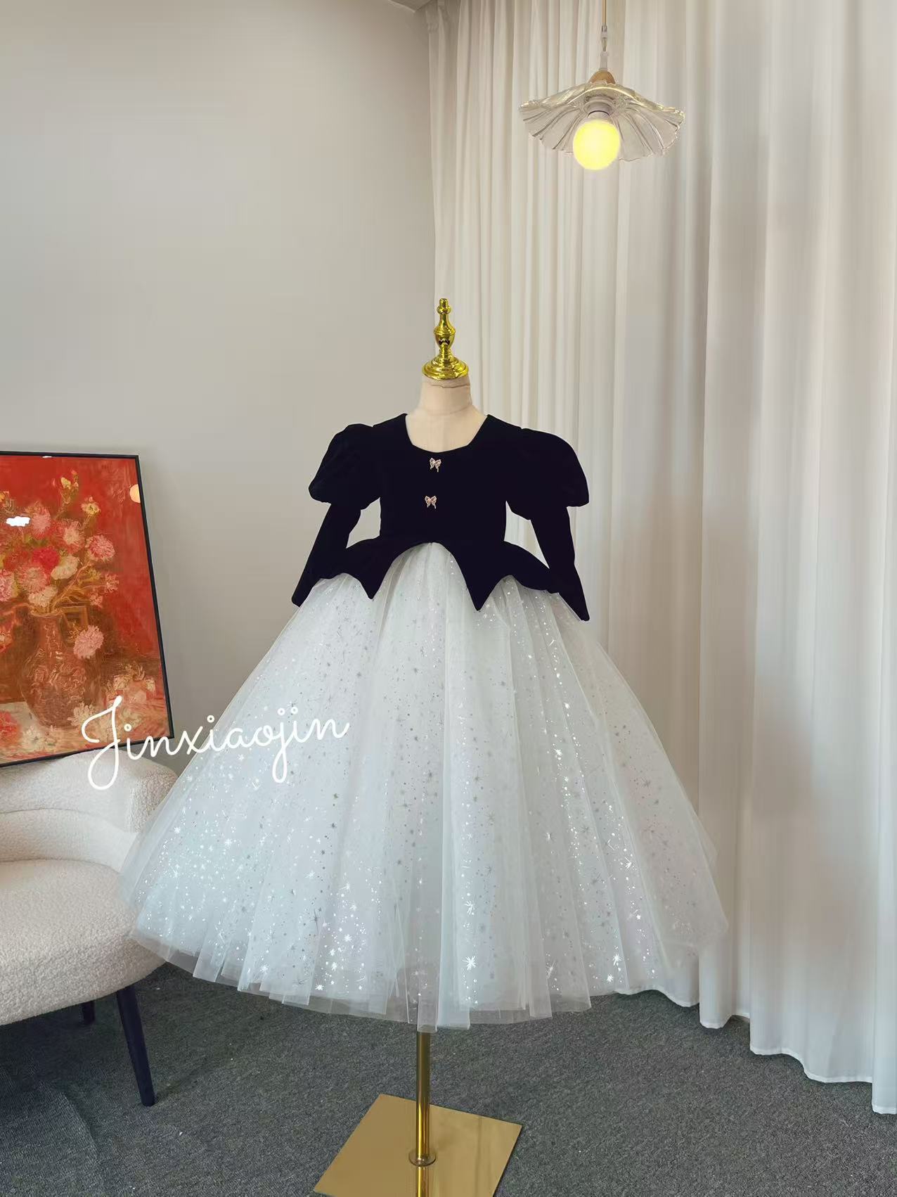 【奥黛丽-赫本】秋冬儿童主持生日礼服