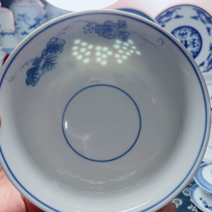 青花玲珑6寸面碗葡萄