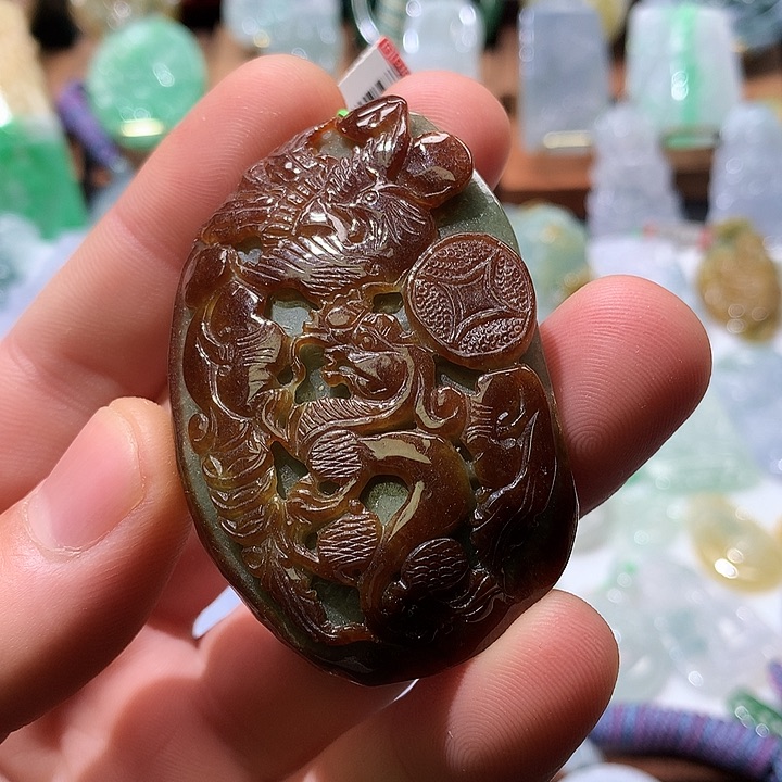 翡翠颈饰未镶嵌挂件