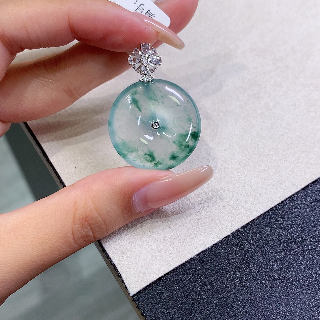 翡翠18K金镶嵌吊坠(不含链)25-5.9