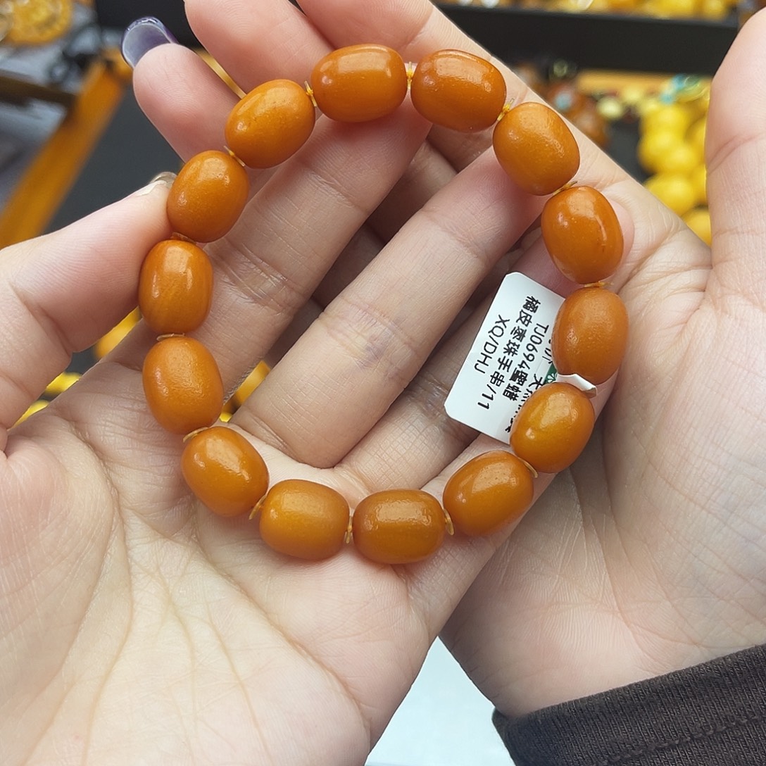 琥珀未镶嵌手链11老蜡
